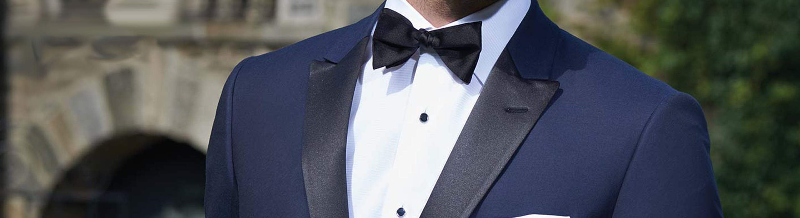 label-custom-tuxedo